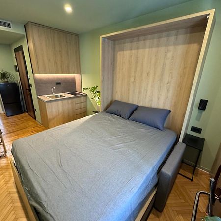 The Hidden Gem Of Blloku Apartment Tiranë Ngoại thất bức ảnh