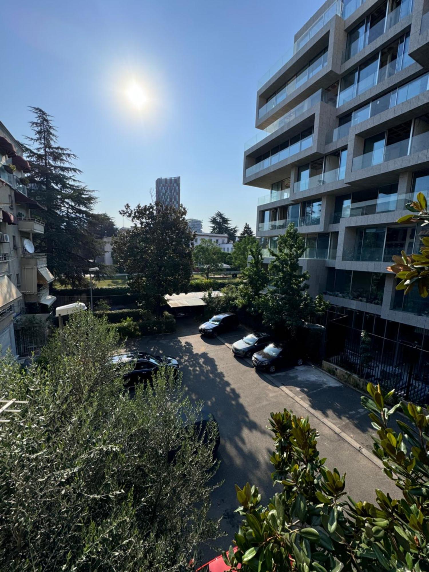 The Hidden Gem Of Blloku Apartment Tiranë Ngoại thất bức ảnh